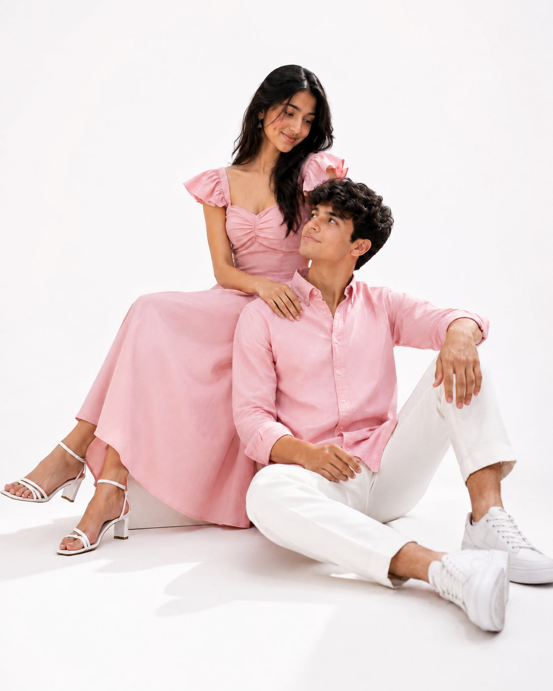 Duoofits Blush Pink Couple Matching Set - Candid Seated Look